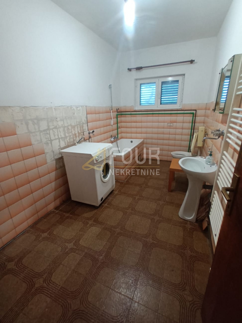 Stanovanje Pag, 106m2