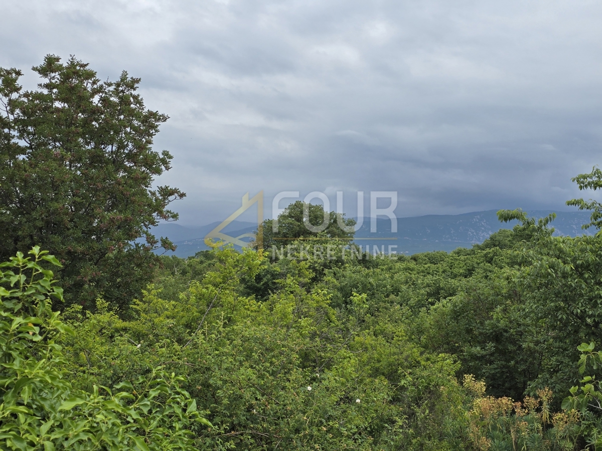 Zemljišče Omišalj, 445m2