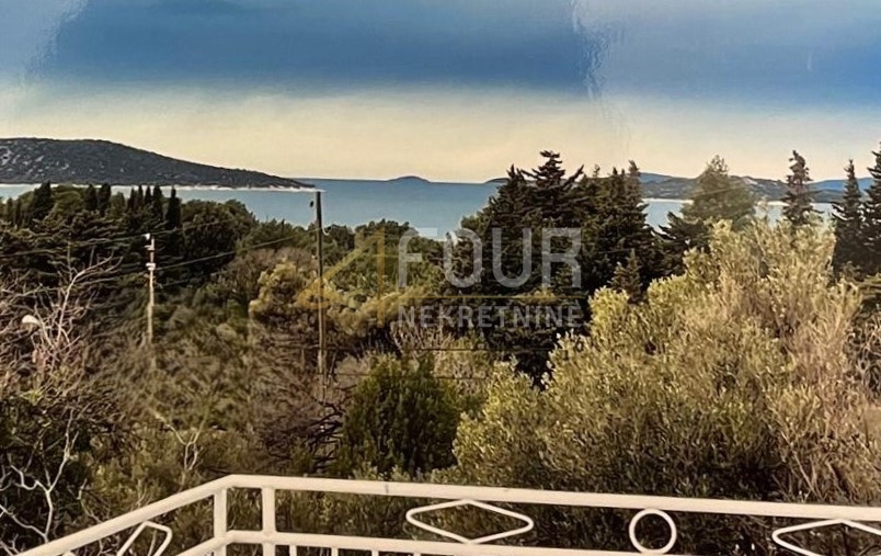 Hiša Vodice, 128m2