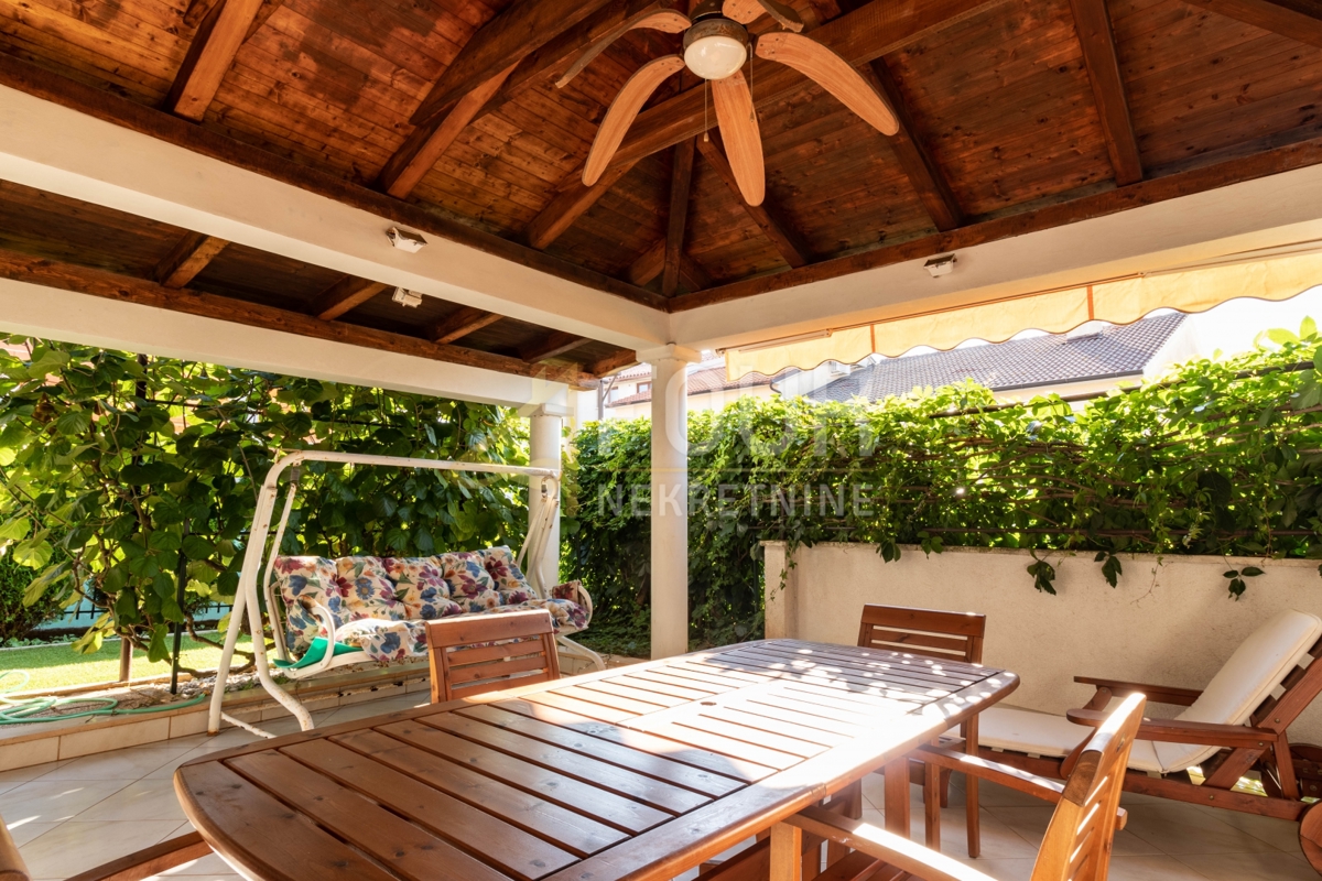 Stanovanje Veruda, Pula, 212m2