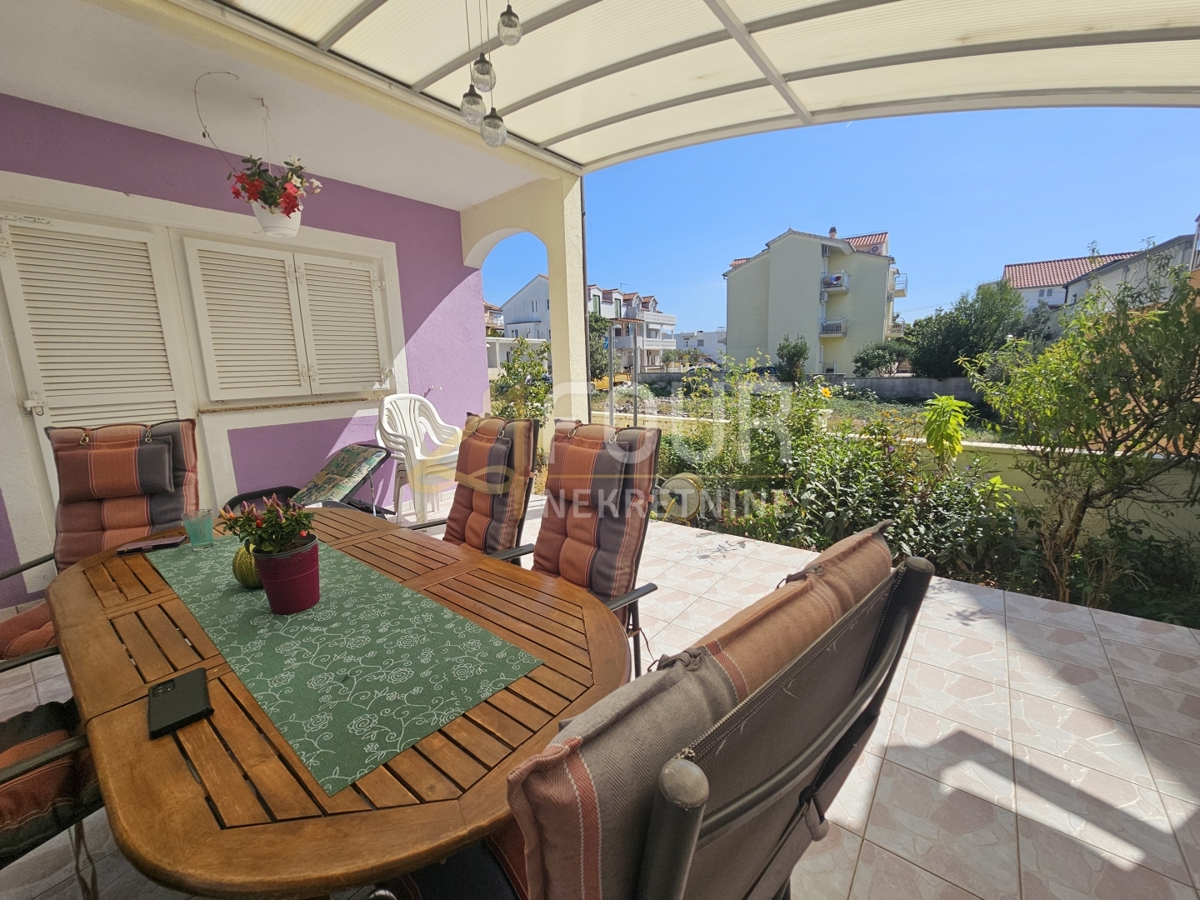 Hiša Vodice, 397m2