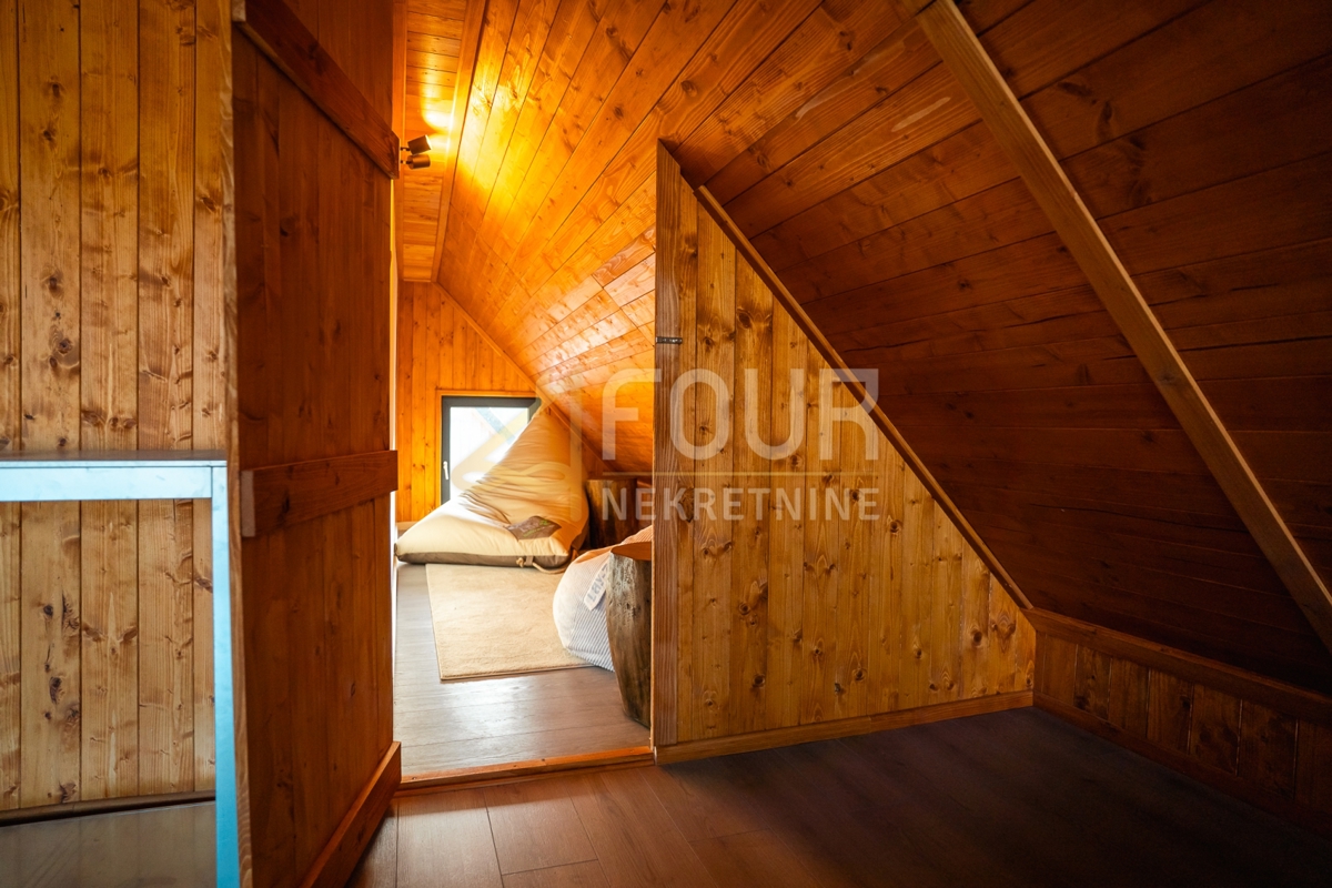 Hiša Mrkopalj, 200m2