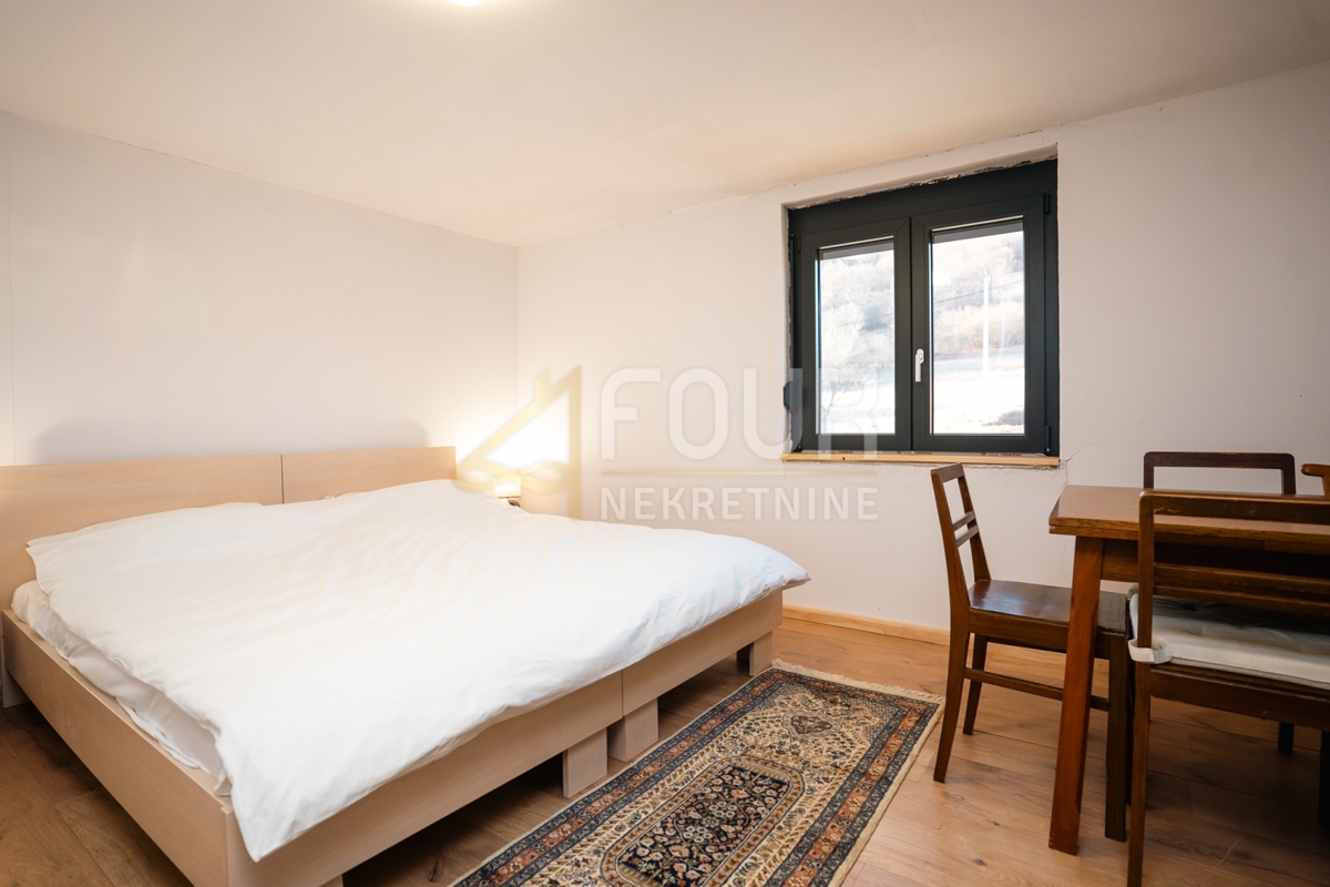 Hiša Mrkopalj, 200m2