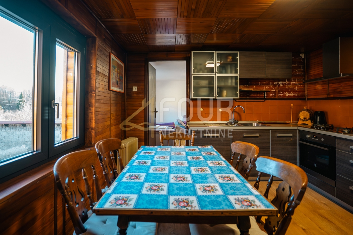 Hiša Mrkopalj, 200m2