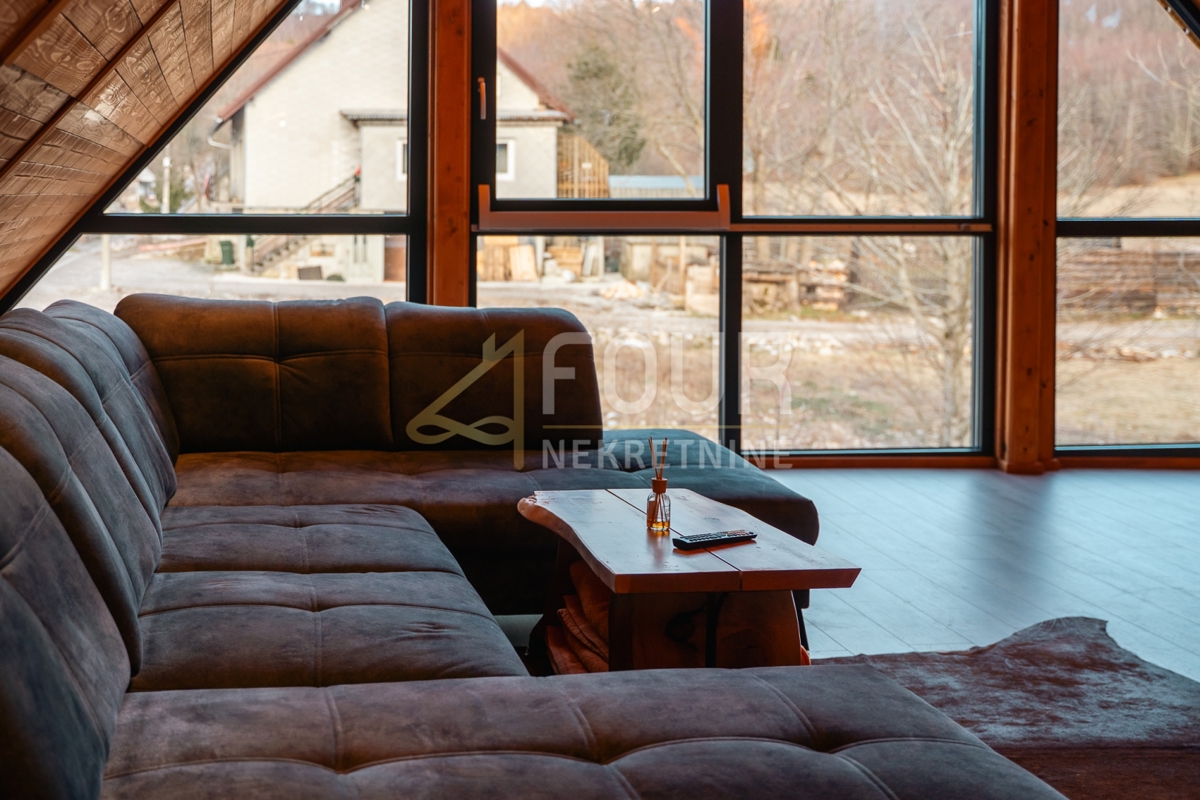 Hiša Mrkopalj, 200m2