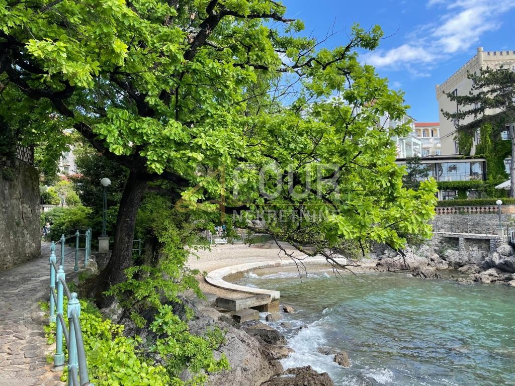 Stanovanje Opatija - Centar, Opatija, 57m2