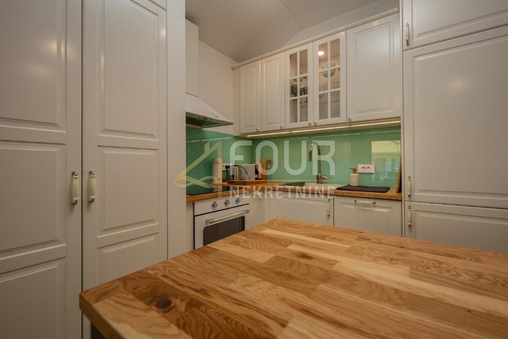 Stanovanje Opatija - Centar, Opatija, 57m2