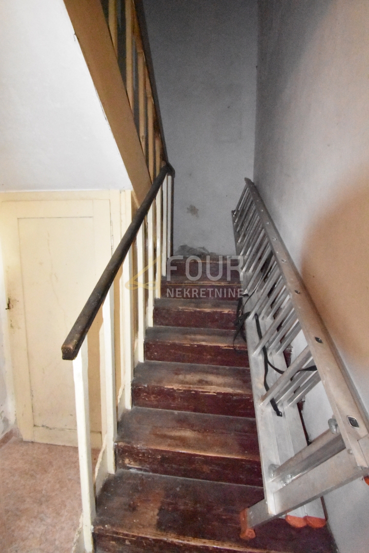 Hiša Poljane, Opatija - Okolica, 73m2