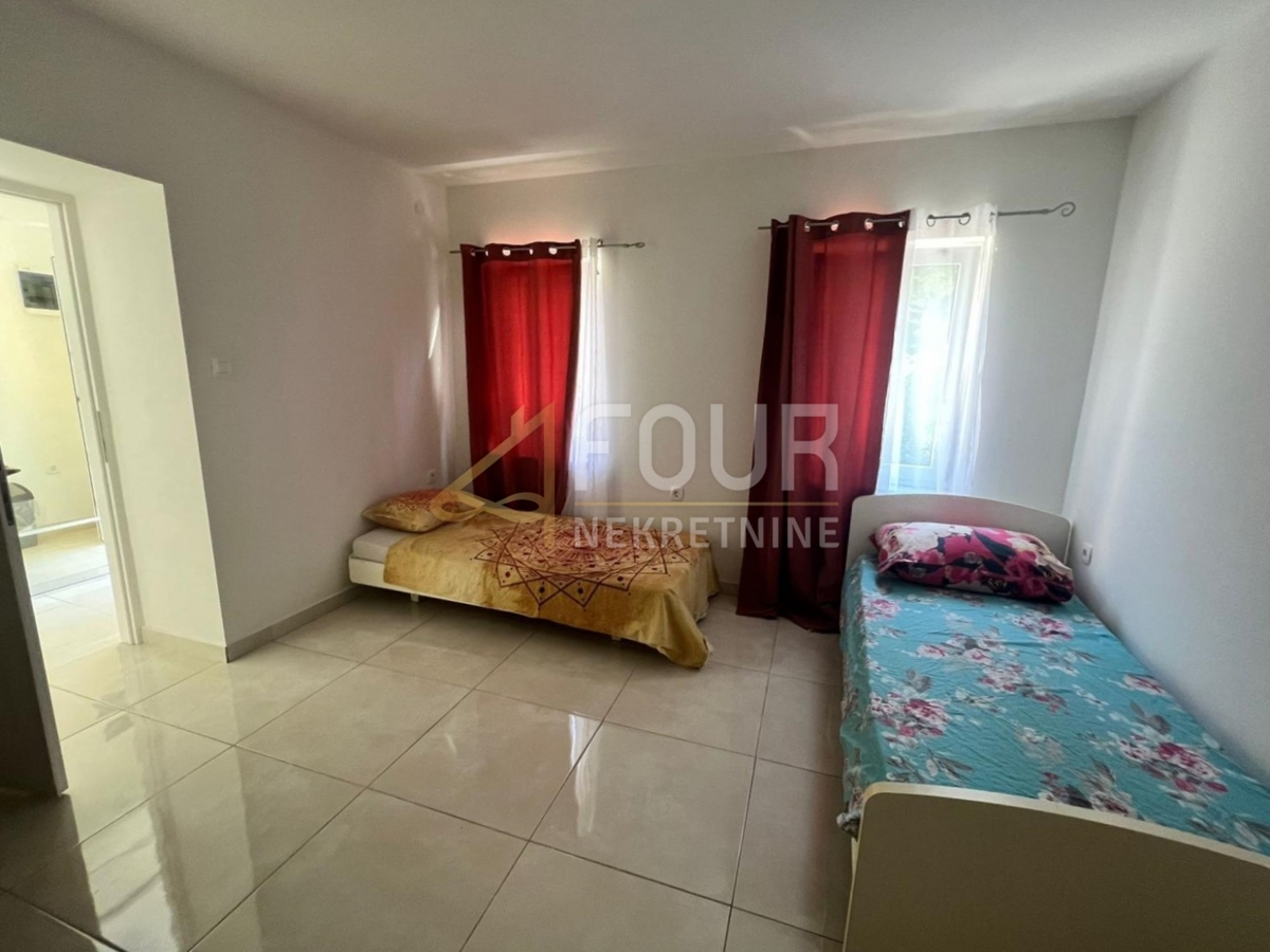 Hiša Kostrena, 340m2