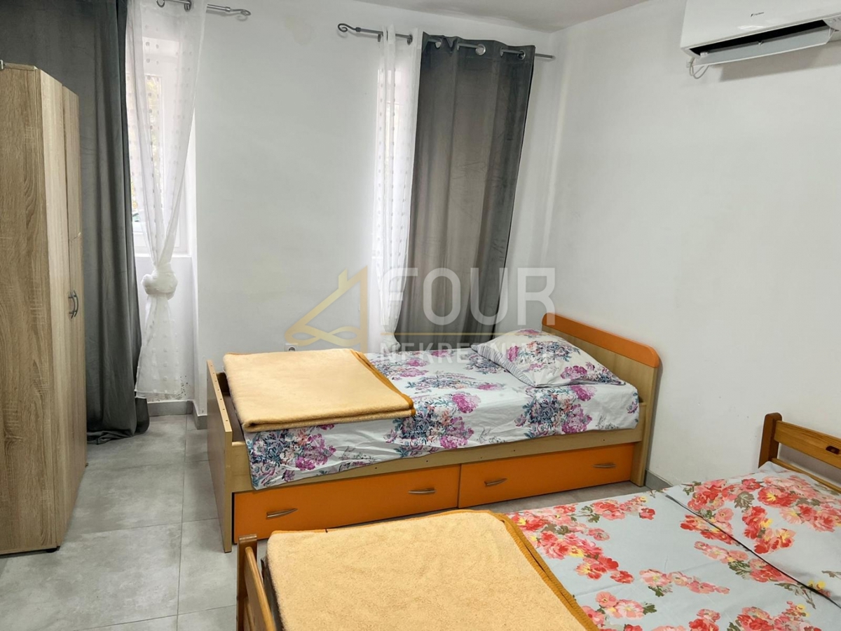 Hiša Kostrena, 340m2