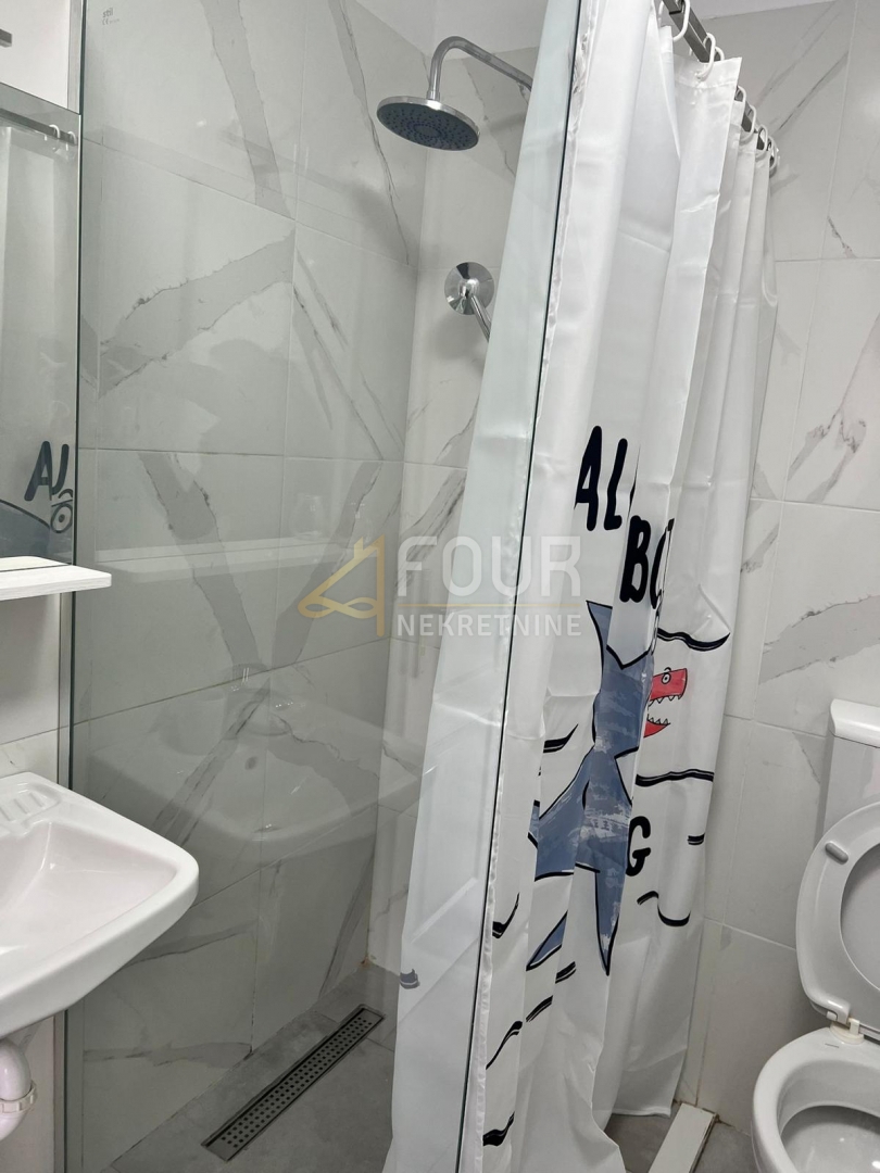 Hiša Kostrena, 340m2