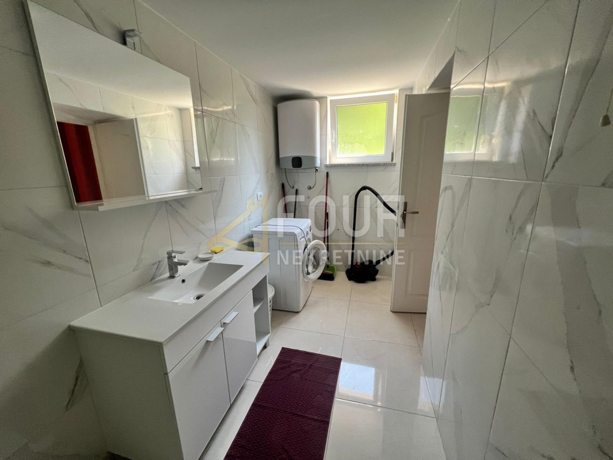 Hiša Kostrena, 340m2