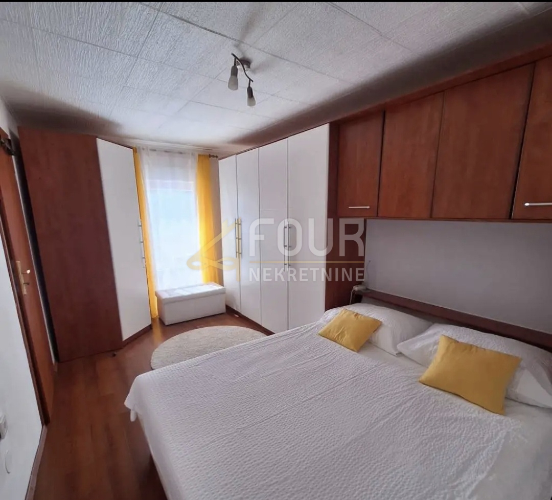 Hiša Kostrena, 130m2