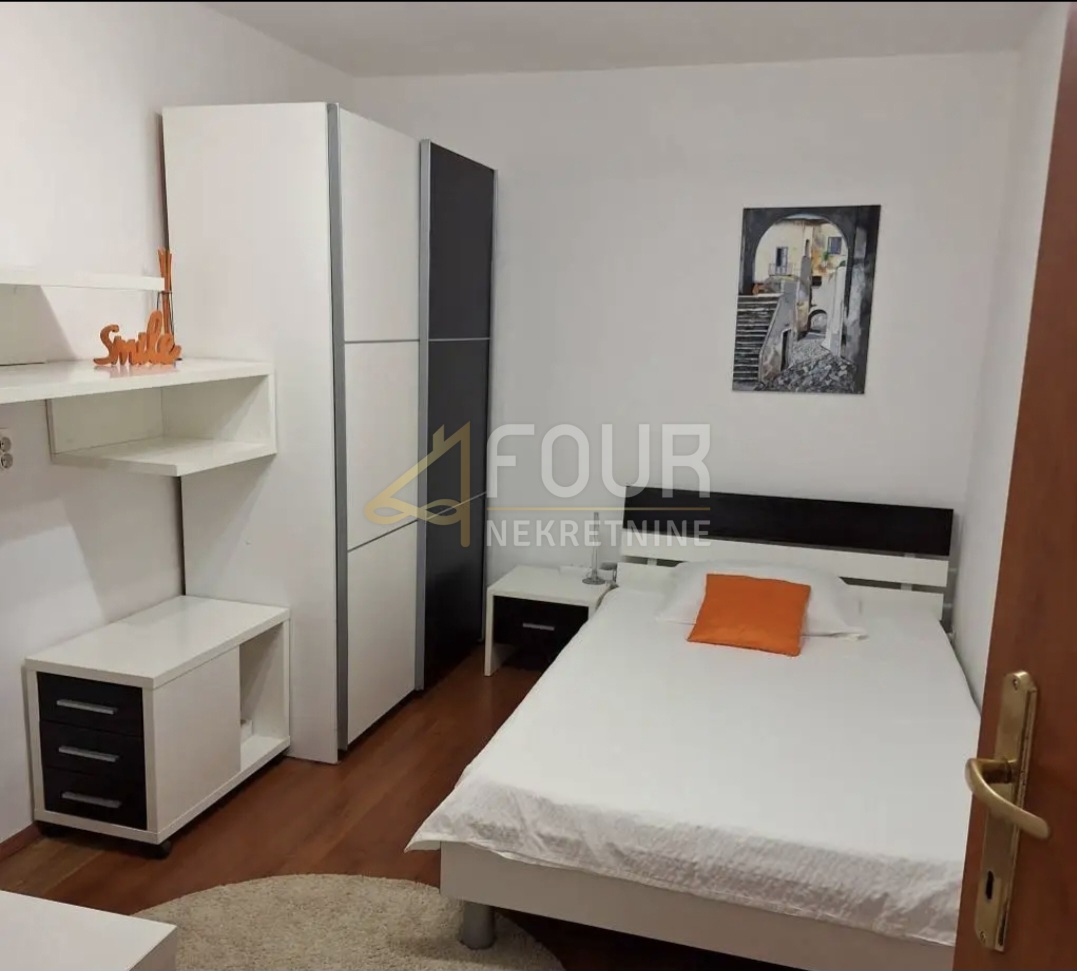 Hiša Kostrena, 130m2