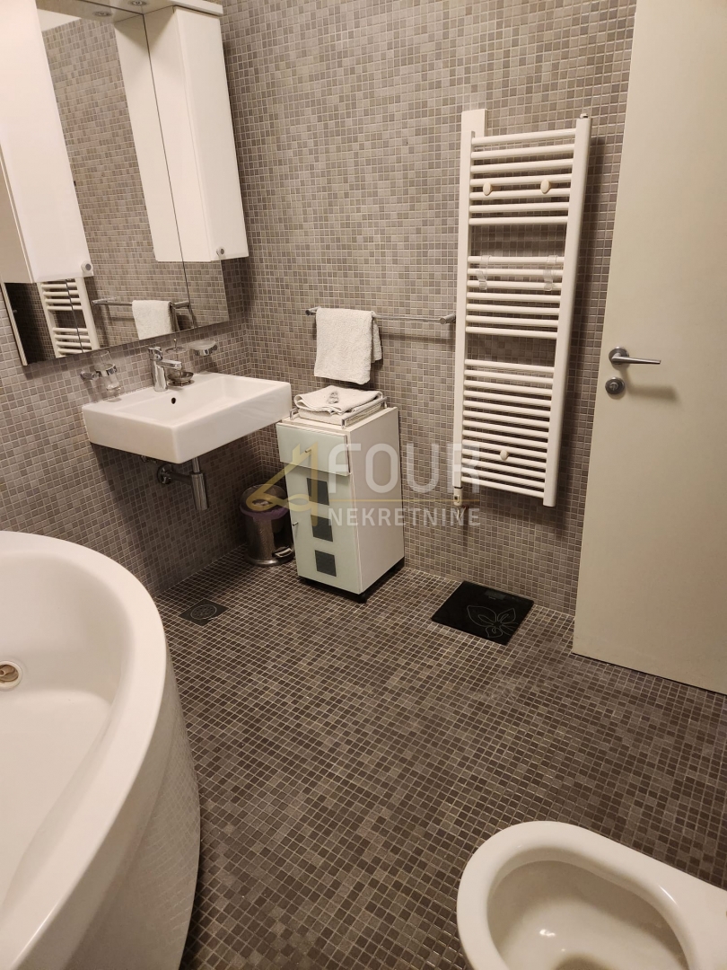 Stanovanje Centar, Rijeka, 56,60m2