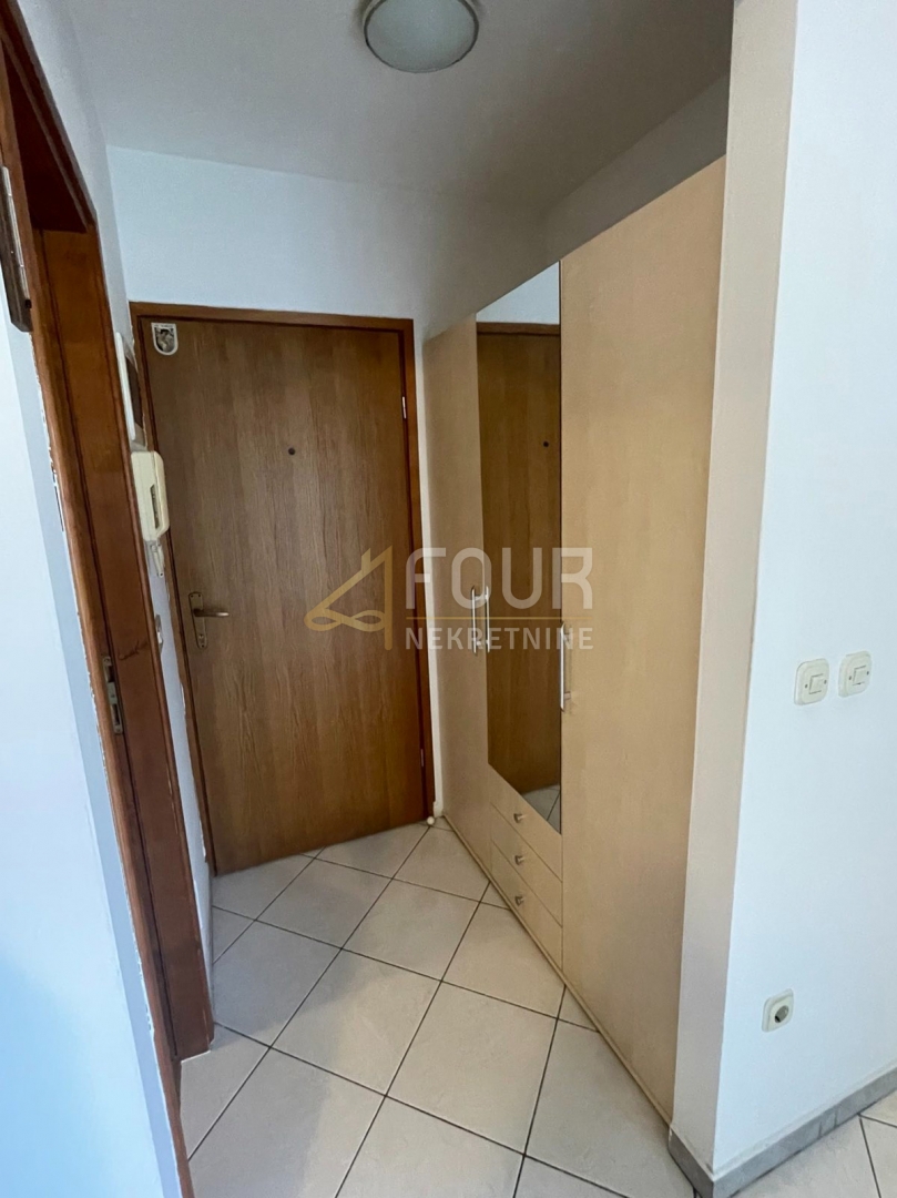 Stanovanje Novigrad, 25,30m2