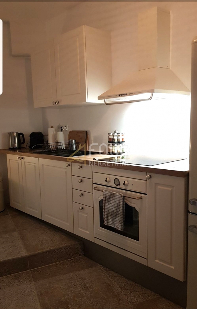 Istra, Pulj, 2s+db + garsonjera