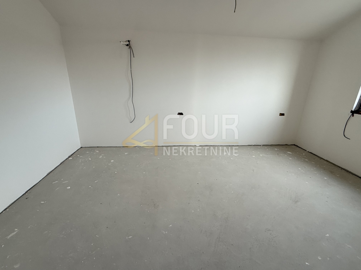 Poljane, samostojna hiša, 300m2