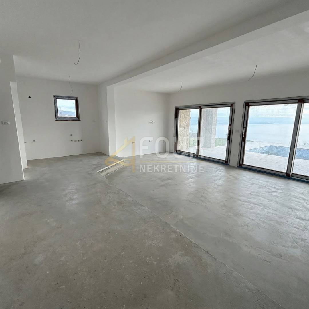 Poljane, samostojna hiša, 300m2