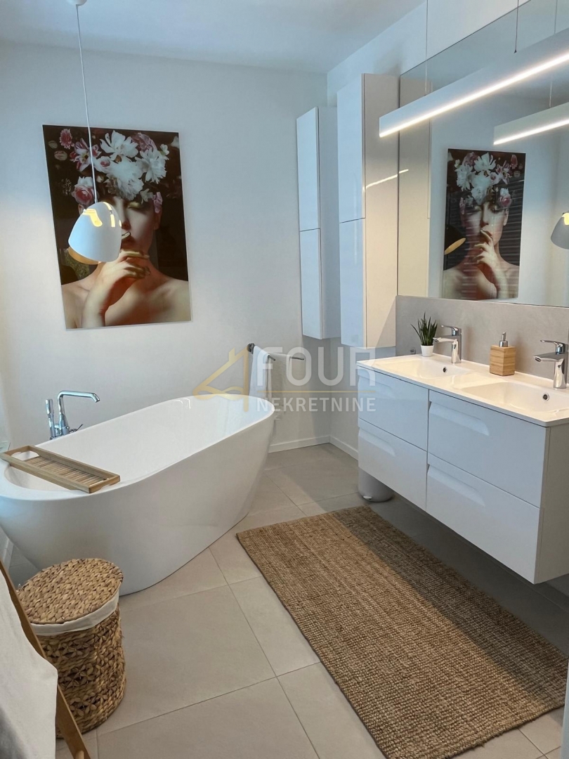 Istra, Labin, novogradnja, razkošna vila z bazenom