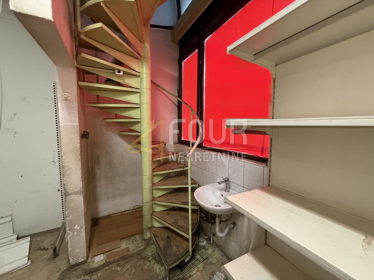 Poslovni prostor Belveder, Rijeka, 64m2