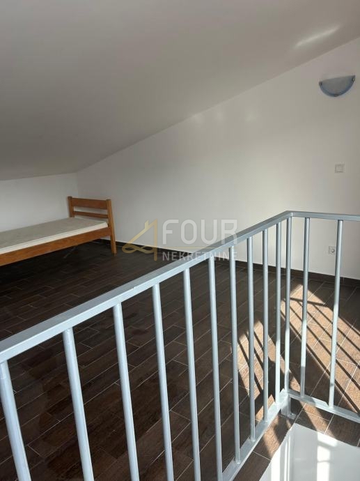 Stanovanje Palit, Rab, 72,25m2