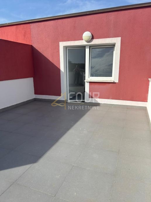 Stanovanje Palit, Rab, 72,25m2