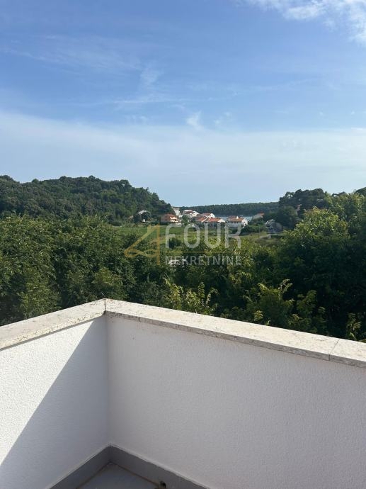 Stanovanje Palit, Rab, 72,25m2