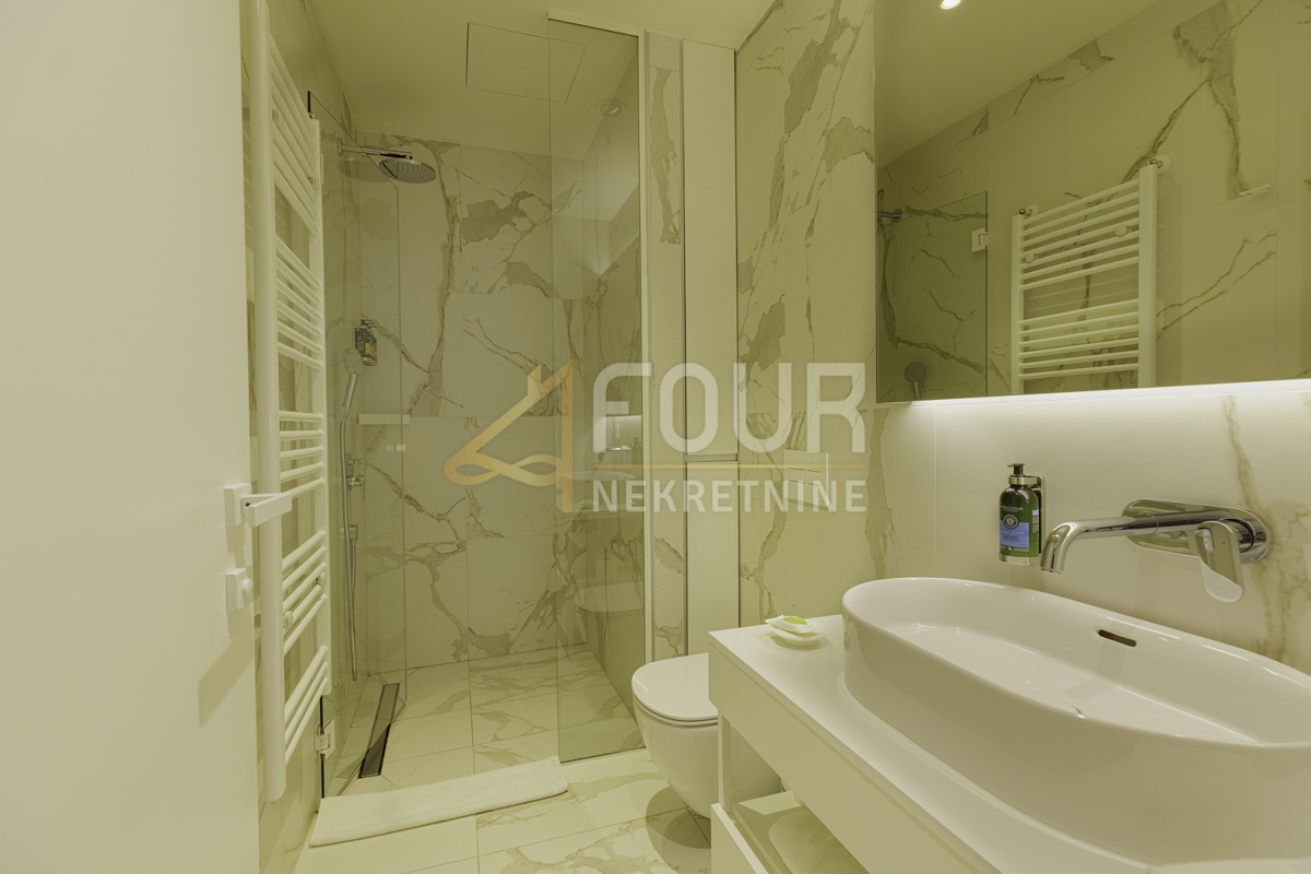 Istra, Umag - okolica, apartma - luksuzni letovišče, 1. vrsta do morja