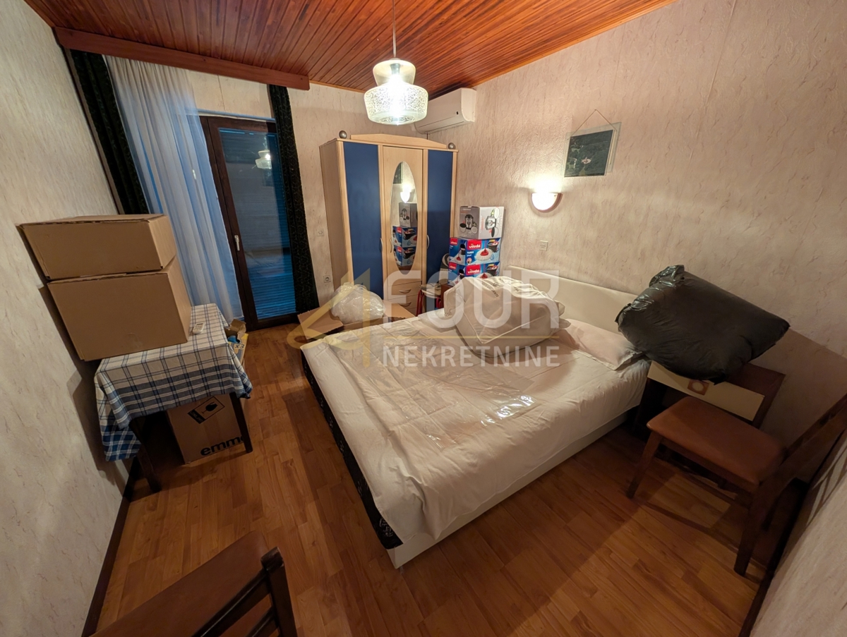 Hiša Crikvenica, 435m2