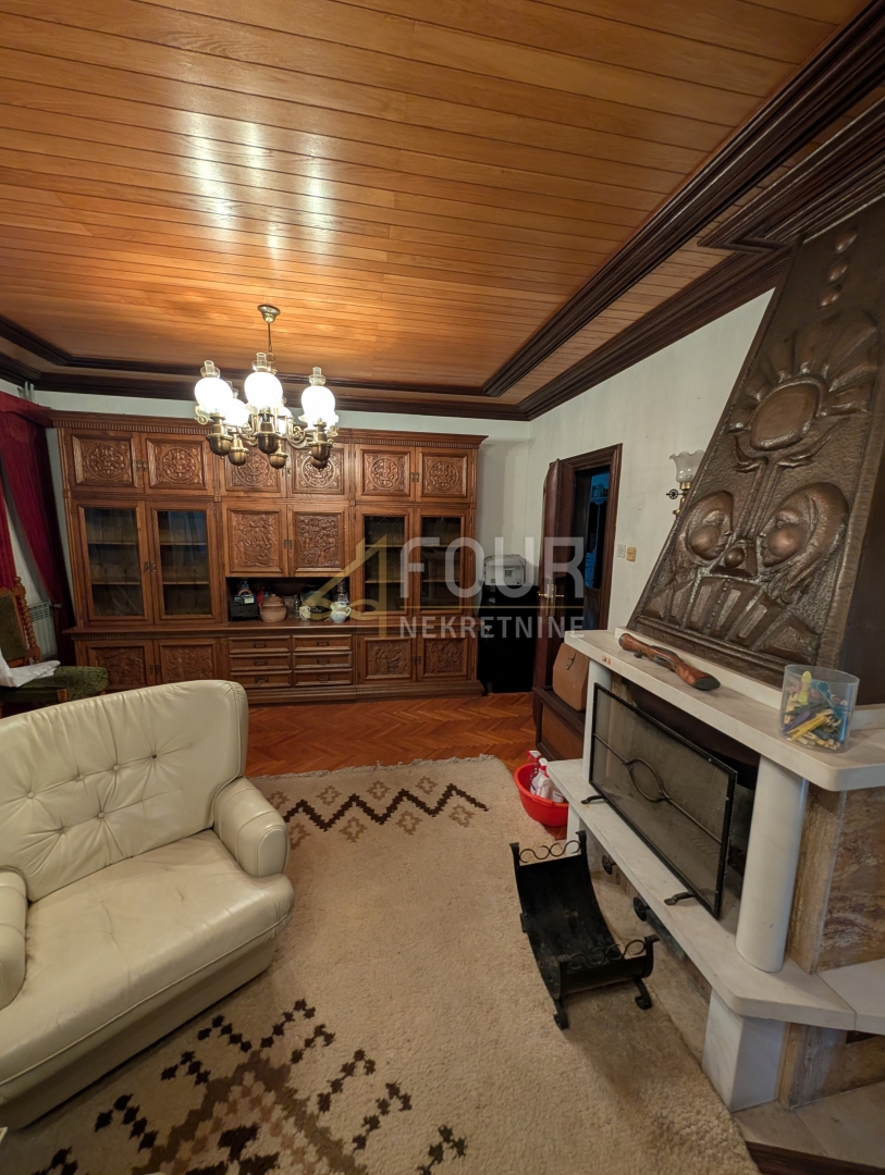 Hiša Crikvenica, 435m2