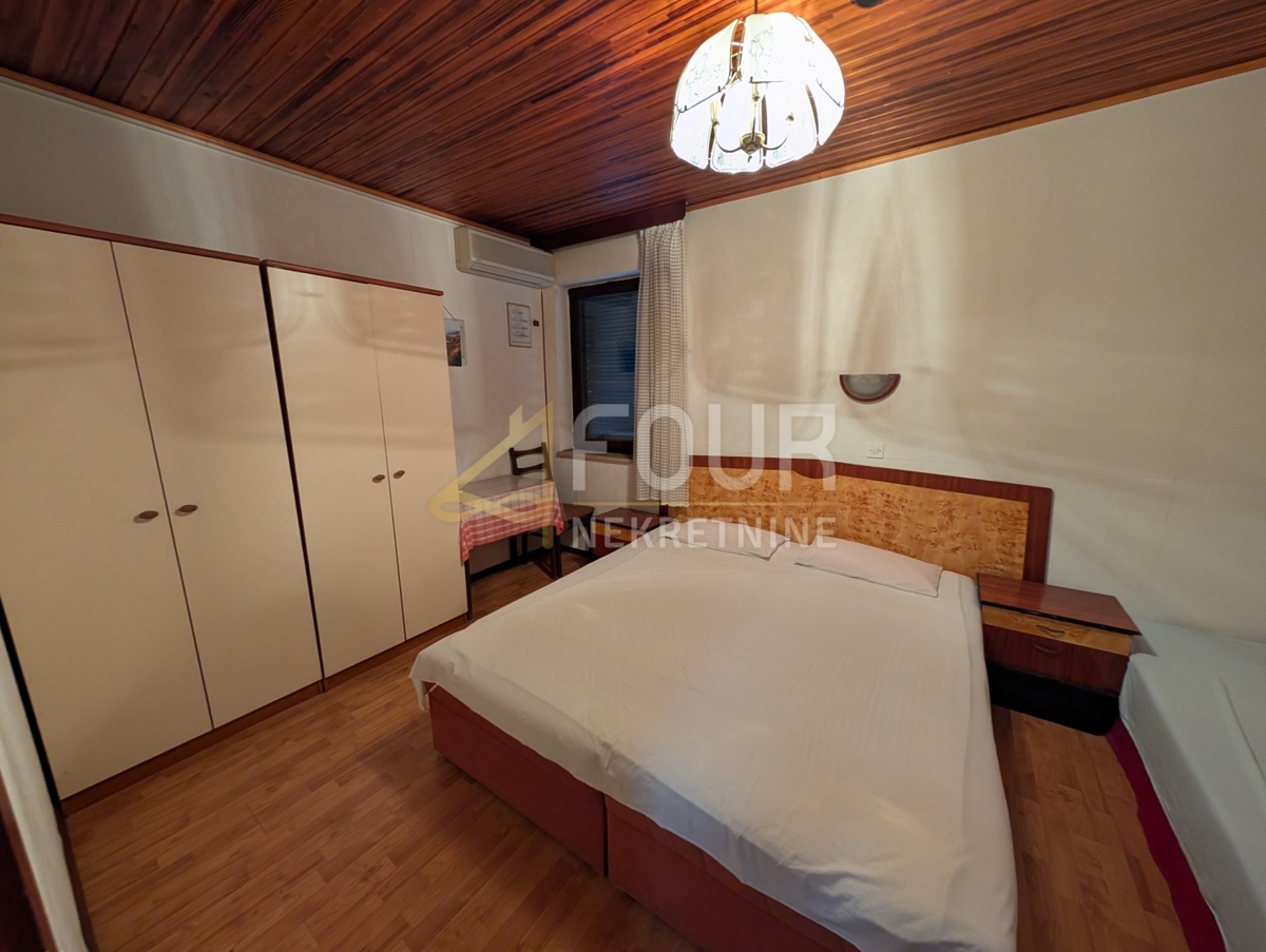 Hiša Crikvenica, 435m2