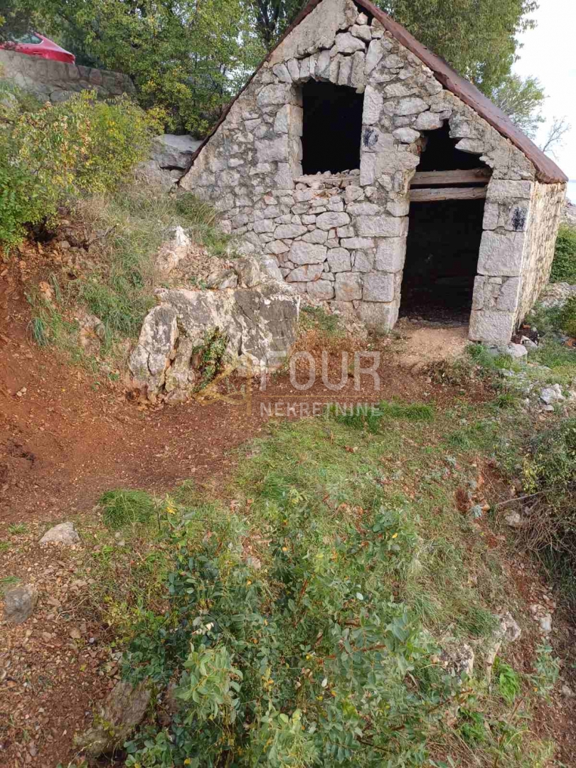 Hiša Karlobag, 155,50m2