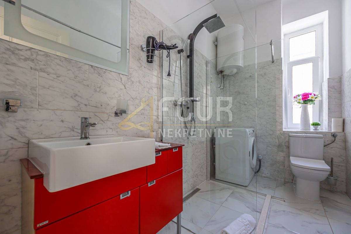 Hiša Crikvenica, 400m2