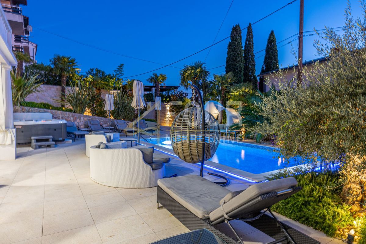 Hiša Crikvenica, 400m2