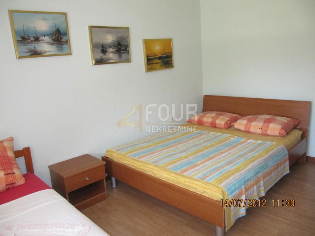 Stanovanje Centar, Pula, 70m2