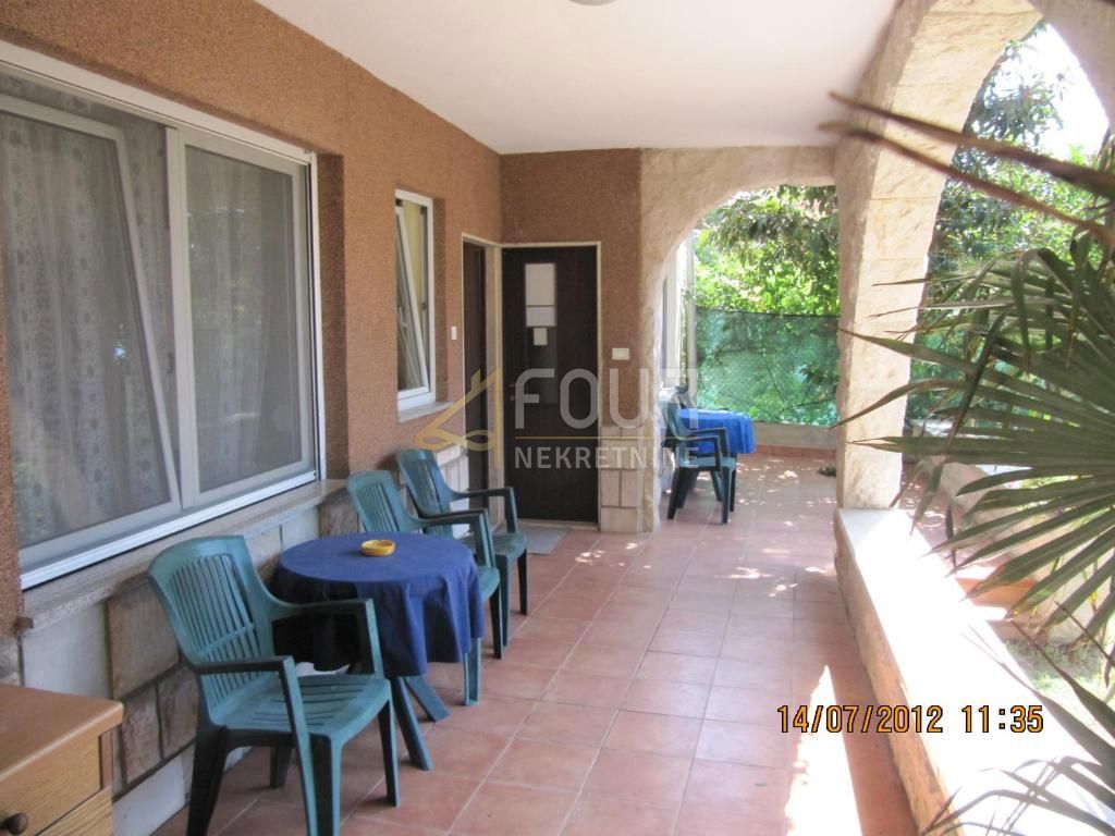 Stanovanje Centar, Pula, 70m2