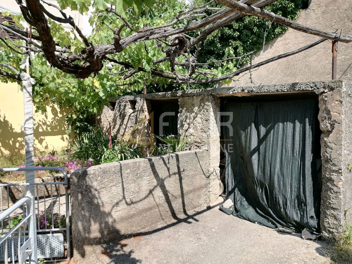 Hiša Risika, Vrbnik, 90m2