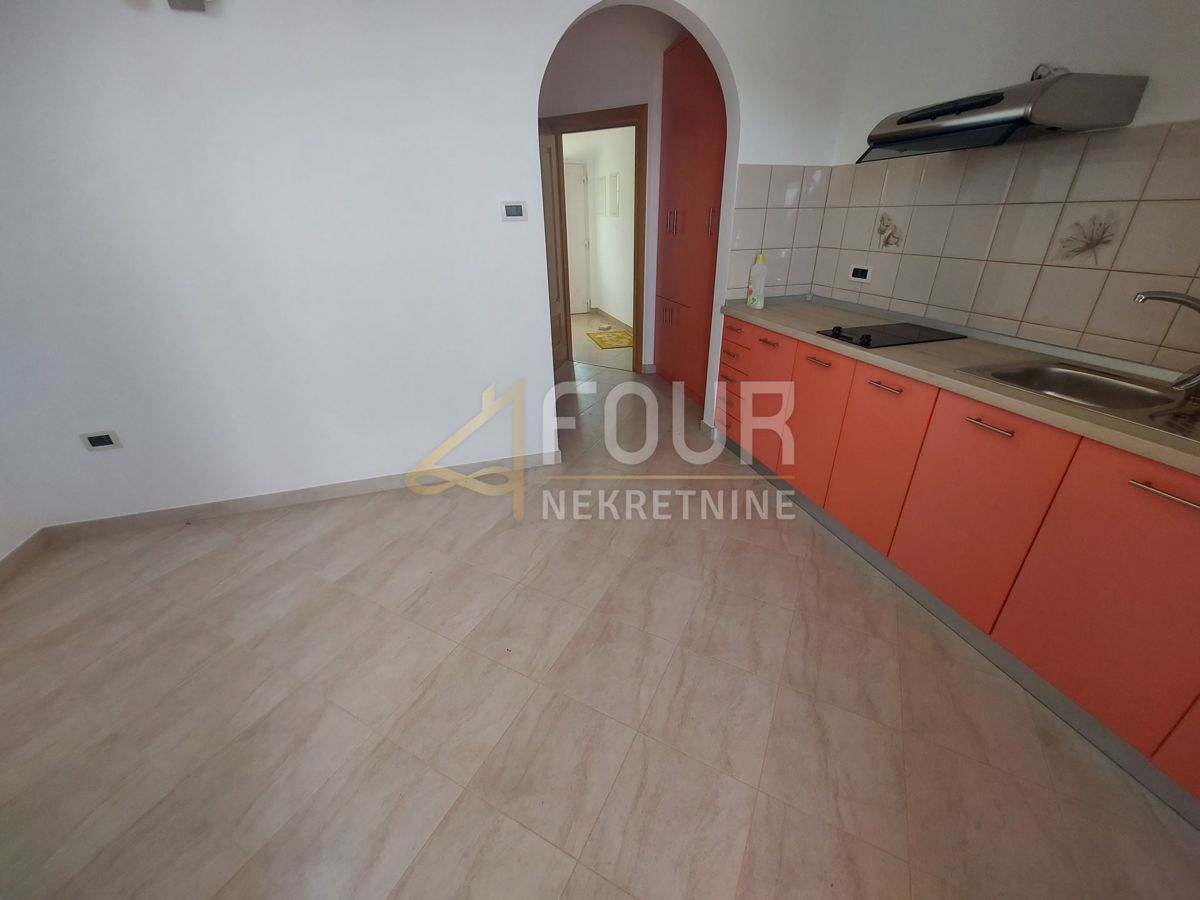 Hiša Novi Vinodolski, 180m2