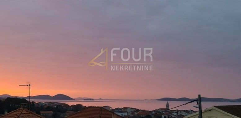 Stanovanje Pakoštane, 61,83m2
