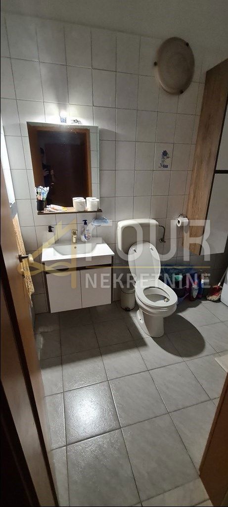 Stanovanje Pakoštane, 61,83m2
