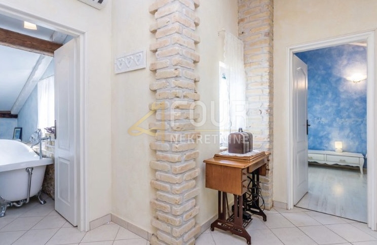 Hiša Šilo, Dobrinj, 170m2