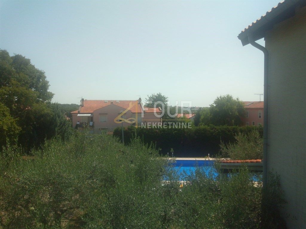Hiša Nova Vas, Poreč, 2.420m2