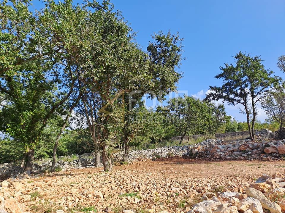Zemljišče Šilo, Dobrinj, 214m2