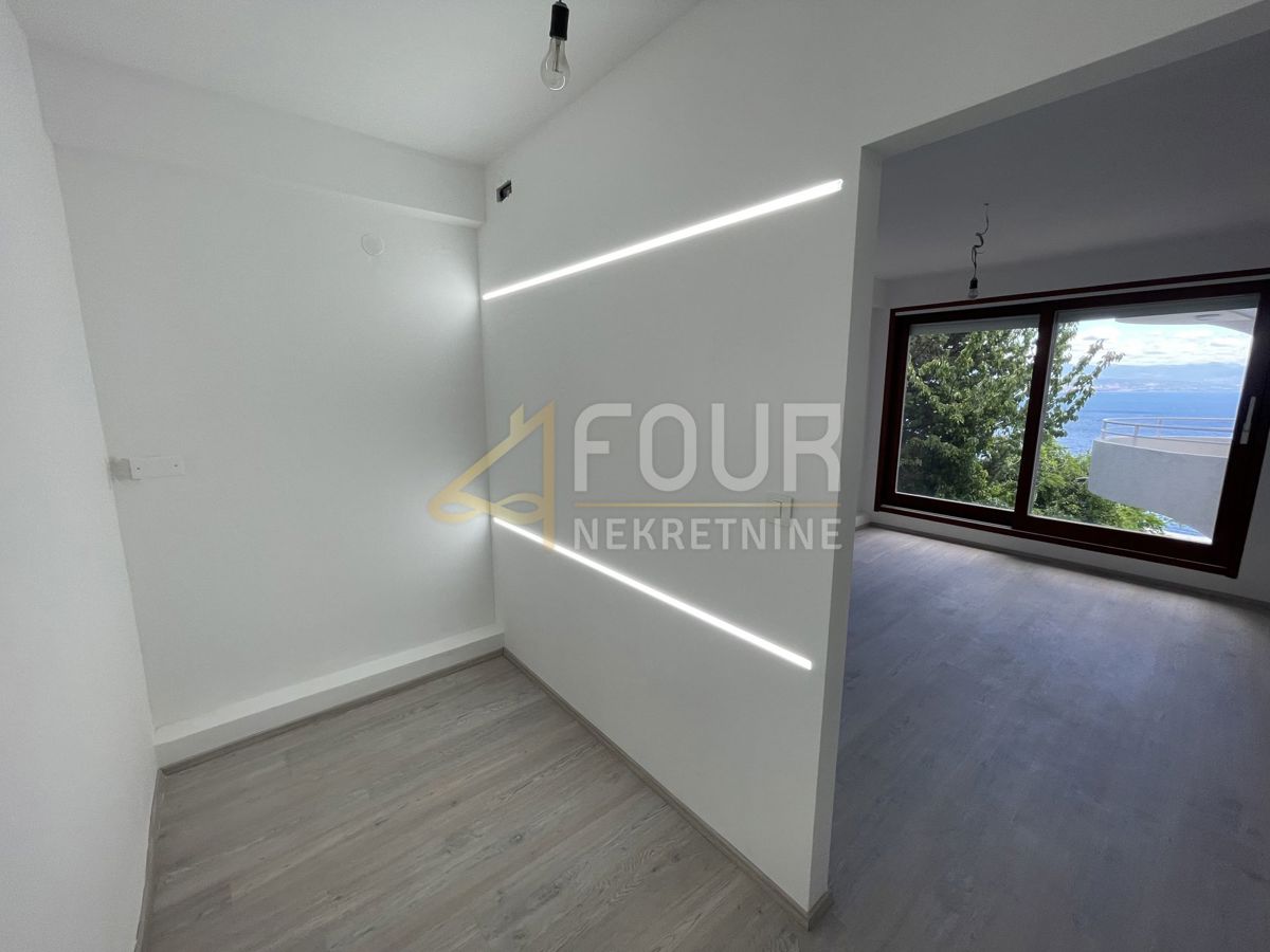 Stanovanje Opatija - Centar, Opatija, 170.45m2