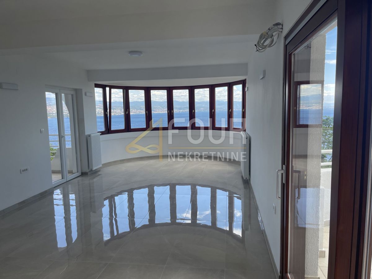 Stanovanje Opatija - Centar, Opatija, 170.45m2