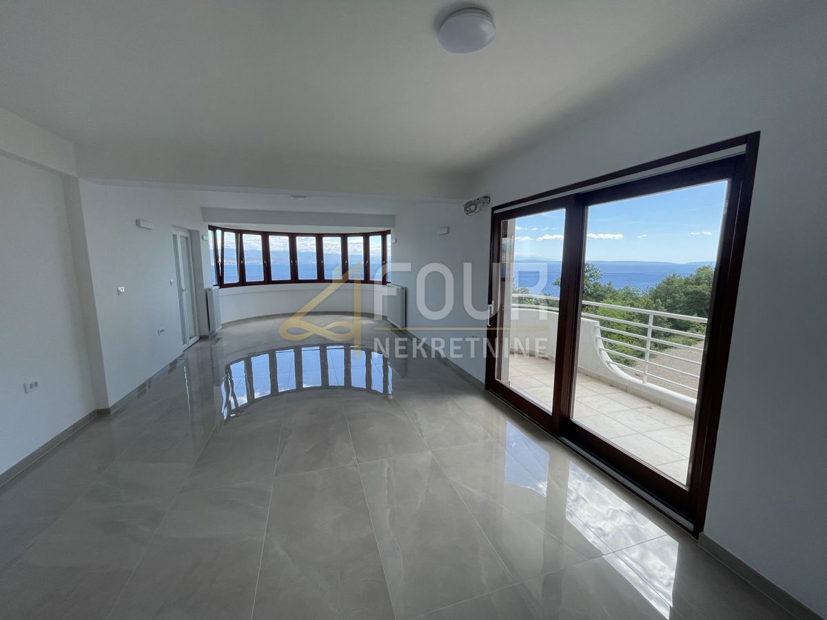 Stanovanje Opatija - Centar, Opatija, 170.45m2