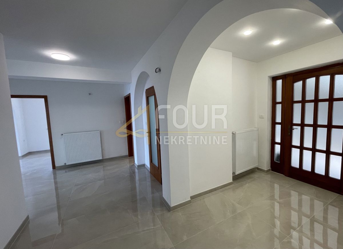 Stanovanje Opatija - Centar, Opatija, 170.45m2