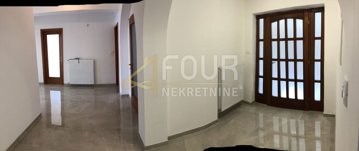 Stanovanje Opatija - Centar, Opatija, 170.45m2