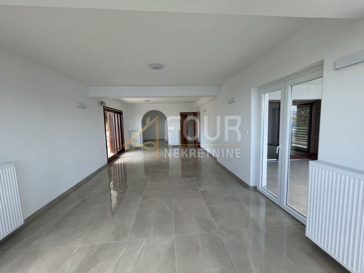 Stanovanje Opatija - Centar, Opatija, 170.45m2